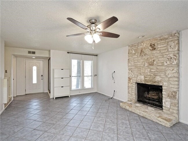 Building Photo - 1109 Hermitage Dr