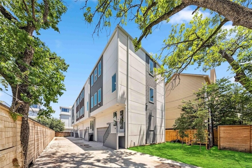 Photo - 1113 W 21st Street Unit