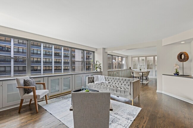 Foto del edificio - 850 N Dewitt Pl