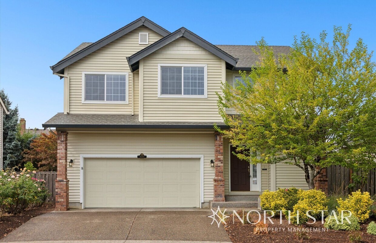 Primary Photo - Charming Tigard Neighborhood Home