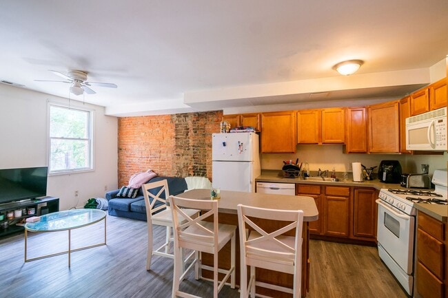 Photo - 1713 Christian St Apartment