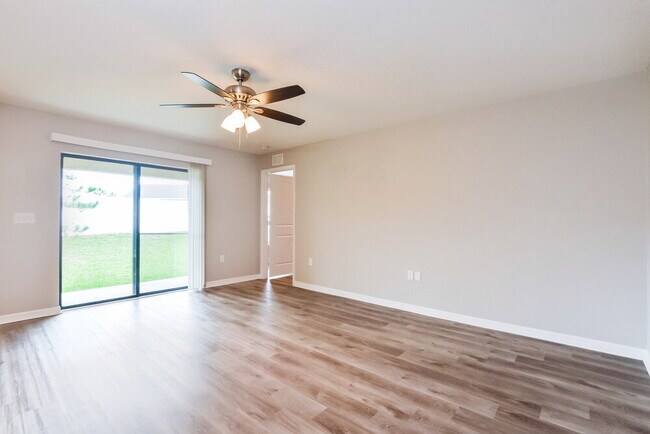 Building Photo - 4292 Abaco Dr