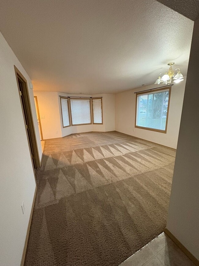 Foto del edificio - Home for Rent in Quincy