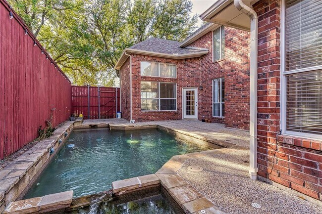 Building Photo - 2633 Deep Valley Trail