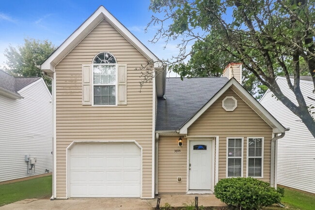 Building Photo - 3695 Longview Dr