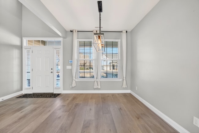 Foto del edificio - 3325 Lacewing Dr