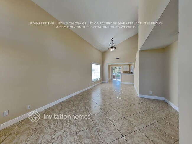 Foto del edificio - 6236 Lansdowne Cir