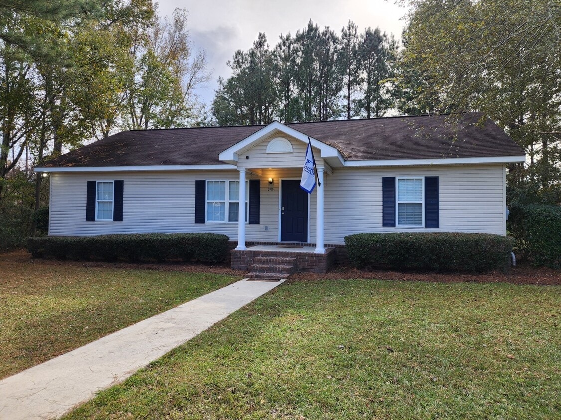Foto principal - 2008 Talons Lake Dr