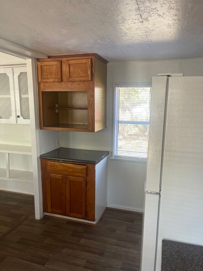 Foto del edificio - 2-Bedroom/2-Bath Mobile Home-$1450/ mo.- W...