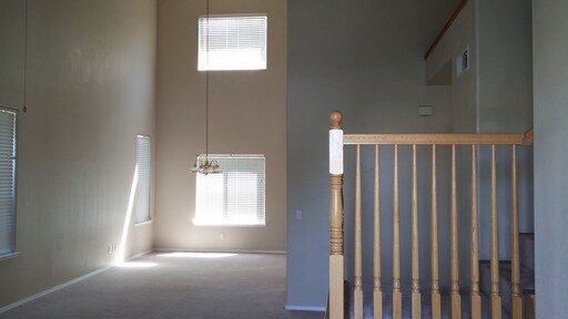 Building Photo - 940 Laguna Dr