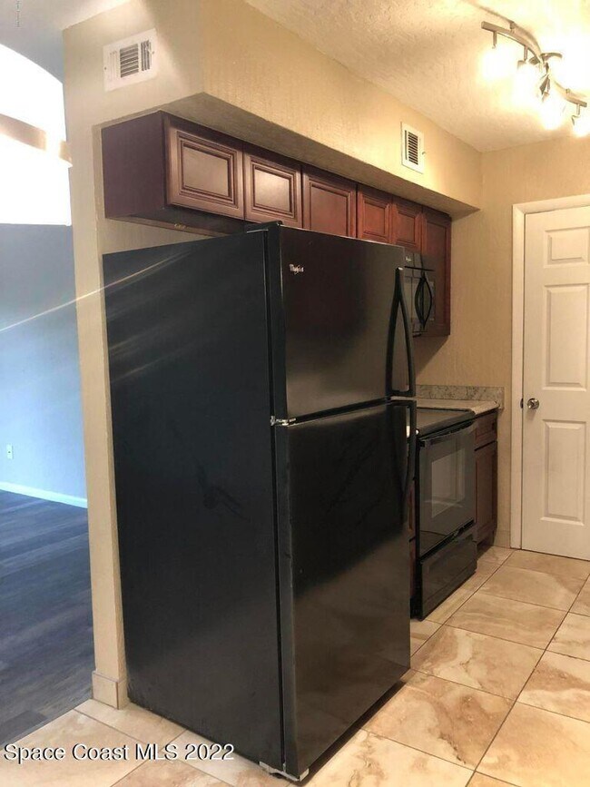 Foto del edificio - 2190 Forest Knoll Dr NE