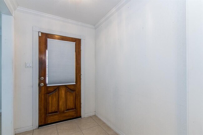 Building Photo - 6230 Spruce Forest Dr
