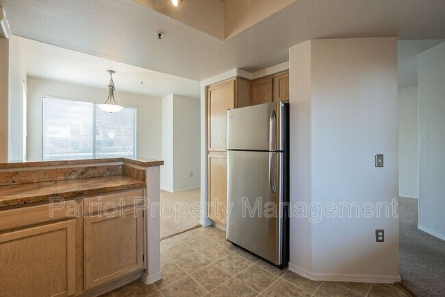 Foto del edificio - 4925 E Desert Cove Ave