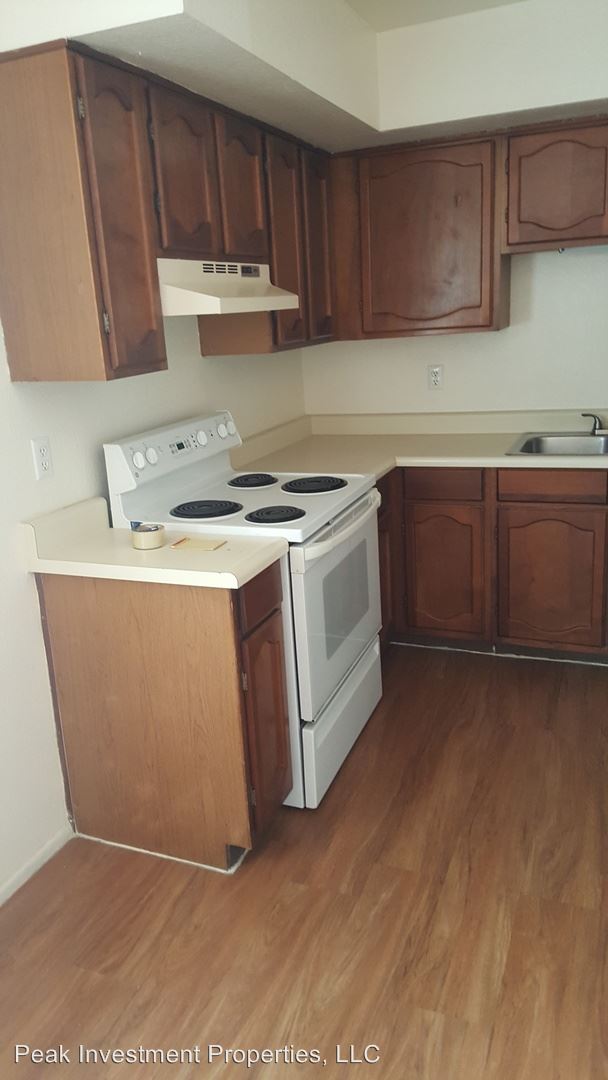 Foto del edificio - 1603-1603 W Denton Ln