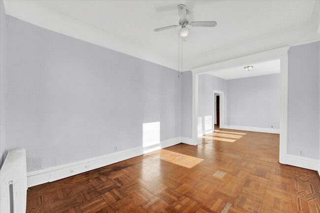 Foto del edificio - 2988 John F. Kennedy Blvd