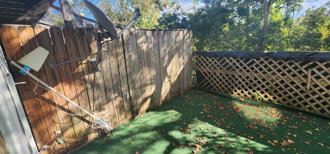 Foto del edificio - First two weeks for approved applicant.