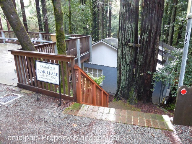 Foto del edificio - 3 br, 2 bath House - 335 Madrone Ave