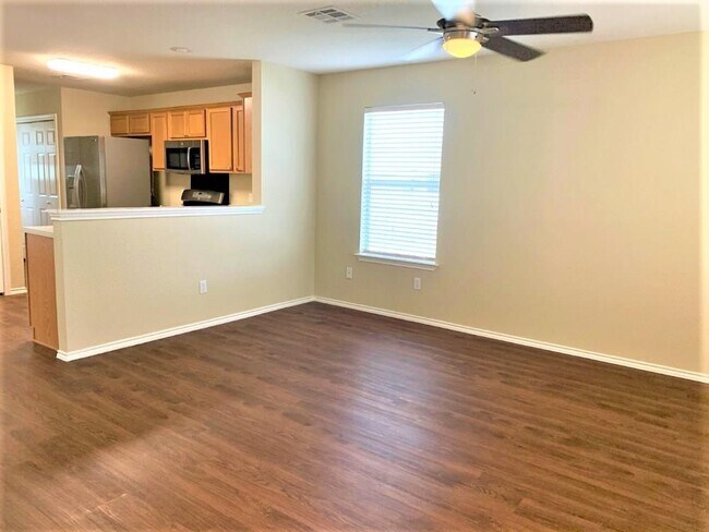 Foto del edificio - 401 Bull Creek Pkwy