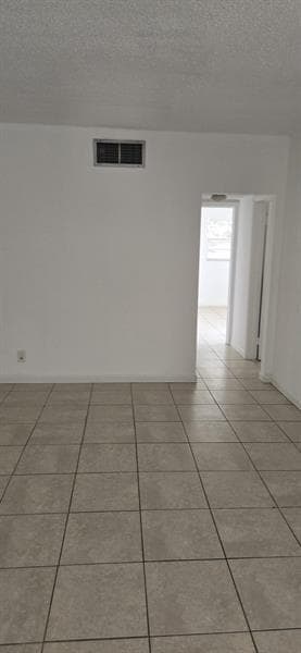 Building Photo - 230 SW 11th Ave