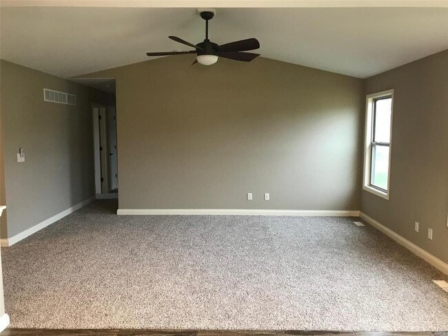 Building Photo - 177 Lake Tucci Cir