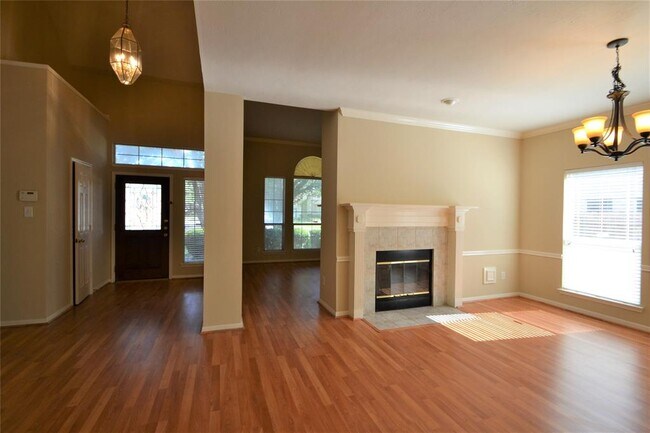 Foto del edificio - 2922 Brannon Hill Ln
