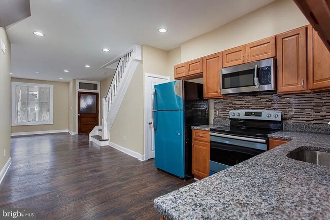 Foto del edificio - Updated 3 Bedroom Rental in Brewerytown wi...