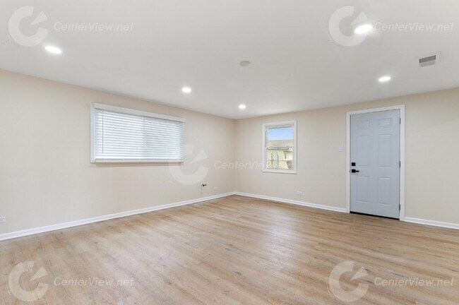 Foto del edificio - 3900 169th St