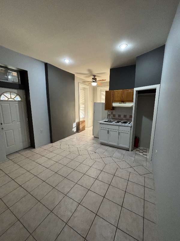 Photo - 1003 W Main St (Norristown, PA)