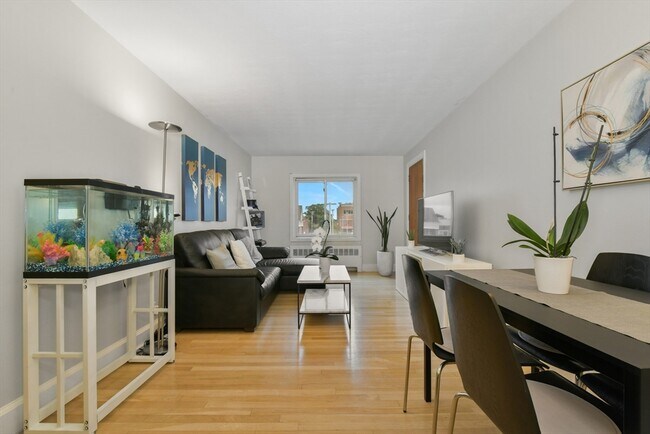 Foto del edificio - 4635 Washington St