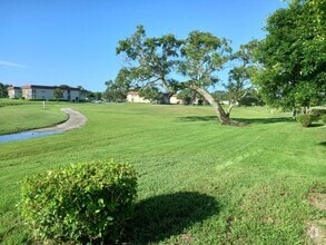 Building Photo - 80 Crooked Tree Ln