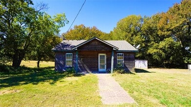 Building Photo - 314 Covenant Ranch Rd