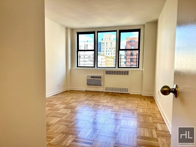 Building Photo - East 79th Street