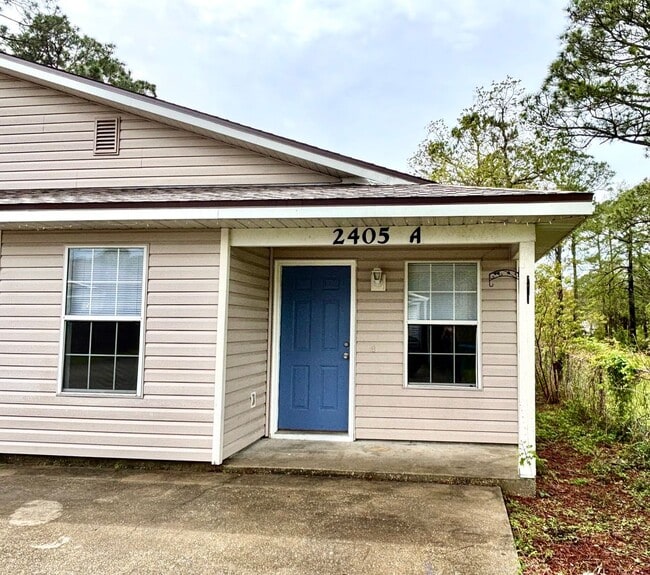 Building Photo - 2405 Allison Ave