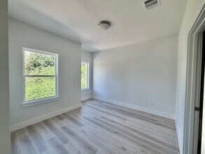 Building Photo - 3533 Alderfer St
