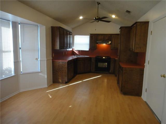 Building Photo - 754 Patricia Dr