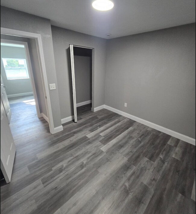 GUEST BEDROOM - 162 Sunset Dr
