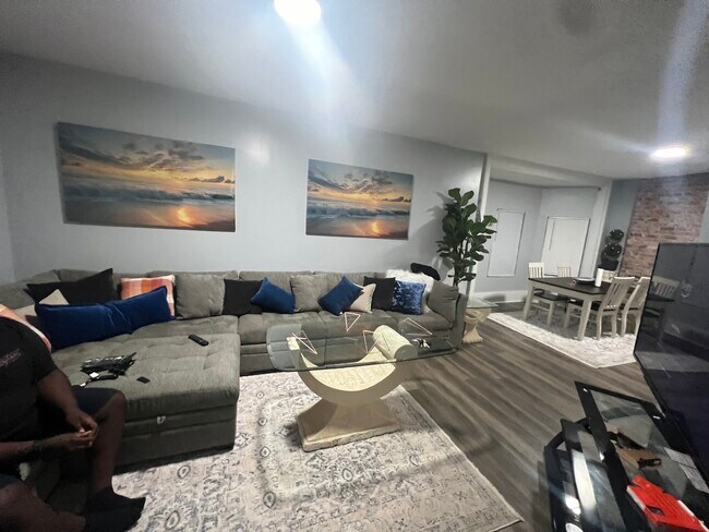 Living Room - 16 18th St