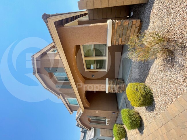 Building Photo - 222 N 56th Pl