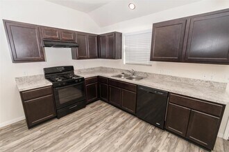 Building Photo - 19031 Brescia Ln