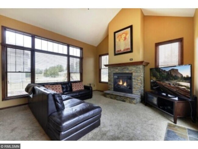 Foto del edificio - Woodbury, Stylish & Spacious Home Near Sho...
