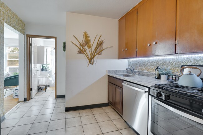 Foto del edificio - 1605 Marshall Ave