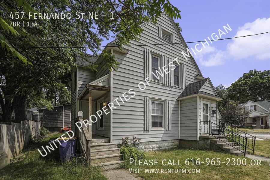 Building Photo - 457 Fernando St NE