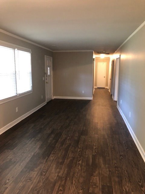Building Photo - COMING SOON!!! 3 bed 2 bath between Pelham...