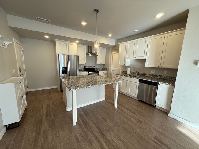 Foto del edificio - 2710 Sartain St