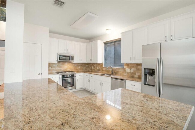 Foto del edificio - 2514 Crenshaw Dr