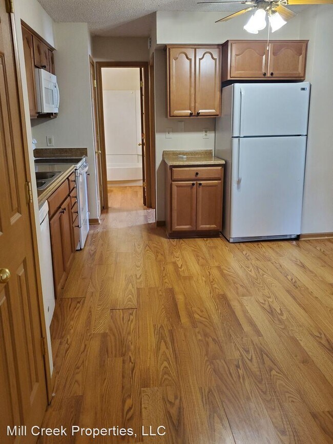 Building Photo - 1418 Sorenson Ln