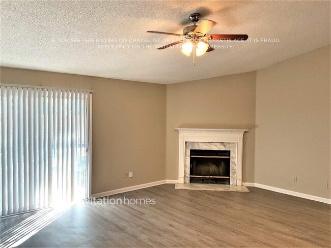 Building Photo - 1370 Pawnee St