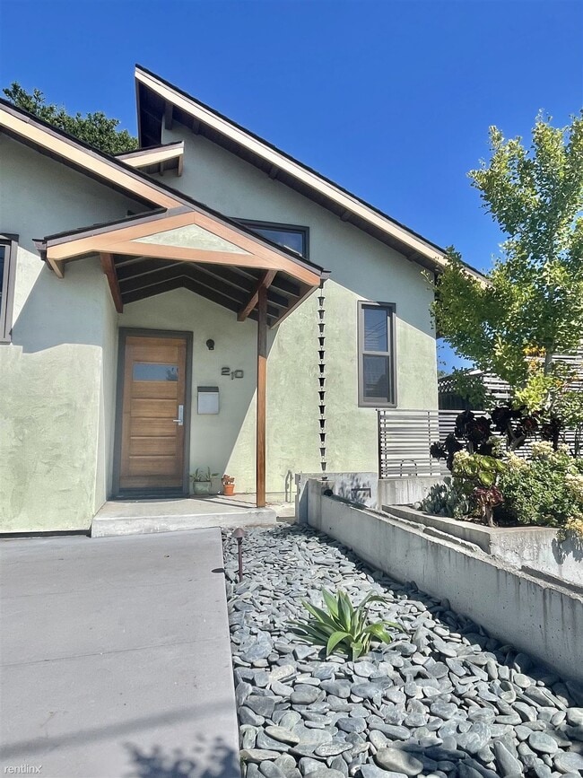 Building Photo - Studio, 1 bath House - 210 Glover St 210 G...