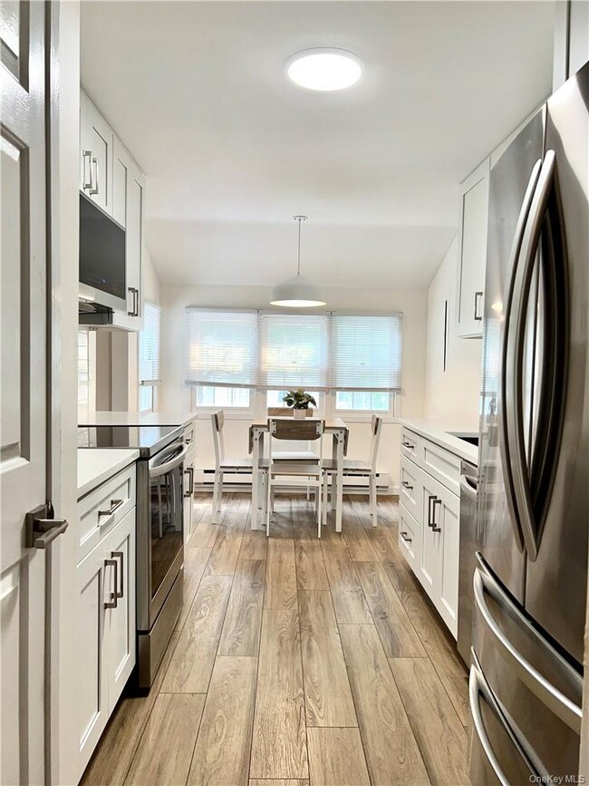 Building Photo - 1604 Holly Stream Ct