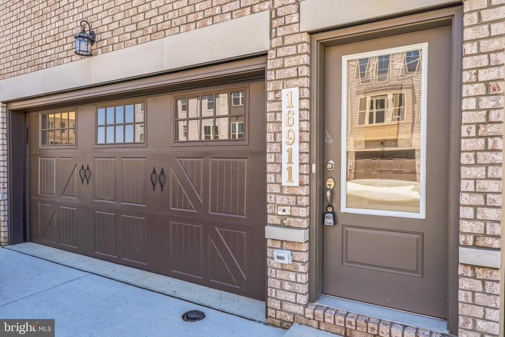 Foto principal - 16911 St William Wy